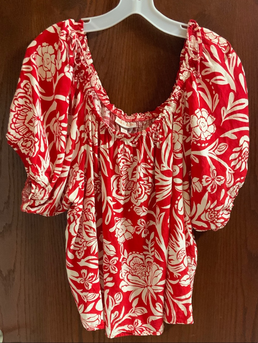 Knox Rose Red and Cream Floral Puff-Sleeve Peasant Top